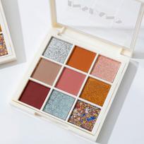Blizgantys 9 spalvų akių šešėlių paletės karoliukai matiniai išryškinantys kelių spalvų makiažo akių šešėliai 9 colors