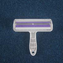 Pet Hair Roller Brush for Dogs and Cats, Lint Remover for Furniture, Clothing and Car Seats, Easy Clean Grooming Tool One Size violetinė
