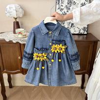 Vaikiškos striukės mergaitėms Miela 3D saulėgrąžų džinsinė striukė Kūdikių mergaičių Kawaii gėlių MIDI stiliaus mėlynas selvedge džinsinis paltas 2-7 m. 100 mėlyna