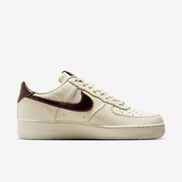 Nike Air Force 1 '07  - Dydis 46 (IH7332-001 Laisvalaikio batai)