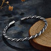 Thai Handmade Pure Silver Bracelet Women's Art Retro Hammer Pattern Pulling Round Bracelet Solid S999 Solid Silver Jewelry Adjustable size