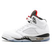 Jordan 5 Retro White Cement 136027-104 40.5 balta