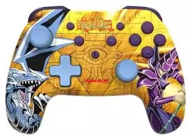 „Freaks And Geeks“ – „Yu-Gi-Oh!“ – belaidis valdiklis, skirtas „Switch“ ir „PC“ konsolėms. „Dark Magician“ prieš „Mėlyna-Eyes“: Baltas Dragon