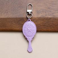 Vintage Mini Handheld Mirror Keychain With Embossed Frame Car Key Ring Bag Charm Backpacks Purses Pendant Party Gift A10