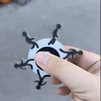 Running Dynamic Fidget Spinner, A Stress-relieving Small Toy, Is Suitable As A Novel Party Gift for Adults
