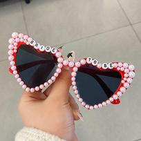 Bride To Be Sunglasses Pearl Heart Shaped Glasses Fashion Bridal Shower Wedding Engagement Gift Bachelorette Party Decor raudona