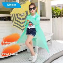 Xinqin Disposable Raincoat for Children, Unisex Rain Poncho, Outdoor Waterproof Coat with Hood And Elastic Cuffs, Pack of 2