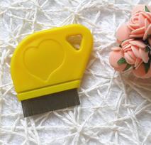 Heart Shape Handle Kids Hair Lice Nit Louse Tick Flea Cleaning Removing Comb With Stainless Steel Needles mėlyna