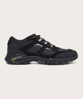 [Oakley] Sierra Terrain Sneaker - Blackout FOF10054102E 245