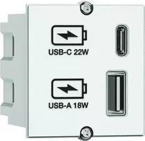 Bachmann 917.2271 ilgintuvas su USB A ir USB C 22W išvestimi, kelių lizdų maitinimo blokas