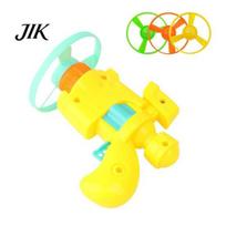 Flying Disc Launcher for Cats Cat Light-Up Set Interactive Toy with Colorful Exercise Propellers Indoor Outdoor Toys And Fun Pet A yellow