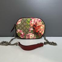 [Pre-Owned] Gg Blooms Mini Beige Coated Canvas Floral Print Shoulder Bag - Excellent #QOYSHW ONE SIZE