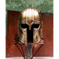 The Armorer Mandalorian Helmet Wearable Metal Helmet Larp Cosply Warrior Helmet auksas