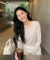 Basic House Women'S Slim Fit Spandex Long Sleeve T-Shirt Beige Lats0208 Bk/100