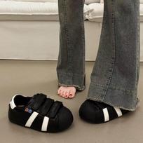 The New Velcro Shoes Are Casual and Versatile White Sneakers, Fashionable, Simple, Niche, and Cute 35 juoda