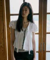 Hocus Pocus Pearl Garden Tie Blouse_White One