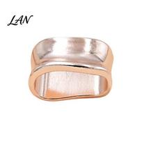 Lightweight Scarf Ring Oblate Irregular Ring, Geometric Simple Clip, Modern Smooth Sliding Holder for Women Neckerchiefs Scarves Shirts High-end rožinio aukso spalvos
