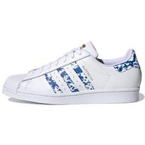 Adidas Superstar baltos mėlynos dėmės Unisex sportbačiai Debesies baltumo Metalo aukso FY7713 44 white