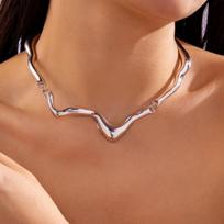 Vintage Abstract Liquid Metal Choker Luxury Look Statement Necklace for Women Modern Minimalist Wavy Collar Jewelry Gift