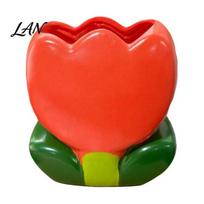 Desktop Storage for Eyebrow Pencils Tulip Makeup Brush Holder, Resin Cosmetic Organizer Vanity Desk, Cute Flower Pen Decorative Bud Container raudona