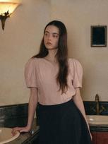 Angelobiano Hershy Heart Neck Blouse Cream/Free