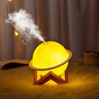 Planet Humidifier Portable 3D Moon Lamp Ultrasonic Humidifier Air Purifying Fine Mist Aroma Diffuser With Wooden Base USB&5v balta