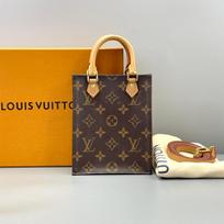 [Pre-Owned] Petit Sac Plat Classic Monogram Music Score Bag Coated Canvas Leather Shoulder Crossbody Tote Mini - Very Good #1LNVQV7 ONE SIZE