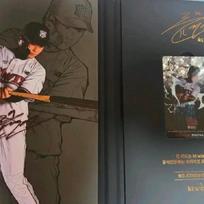 Ryu Hyun-in Debut Season Autographed Sign-in Photo Album