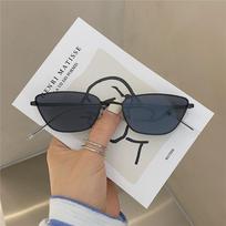 Vintage Cat Eye Sunglasses Classic Square Metal Frame Sunglasses UV Protection Sunglasses  Women Style 1