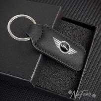 Odiniai automobilio raktų pakabukai Raktų pakabuko laikiklis Pakabukas BMW Mini Cooper Countryman Clubman R55 R56 R60 F54 F55 F56 F60 Automobilio lipdukai