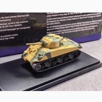 CORGI 1:87 Scale Tank Duel Leopard T34 Simulation Alloy Toy Model Scene with Ornament Classic Collection
