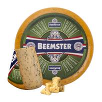 Sūris su aitriosiomis paprikomis BEEMSTER, brandintas 60 d.