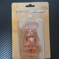 SEVENTEEN Bearbrick DK (Keyring)