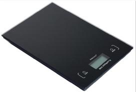 Virtuvės elektros prietaisai ir įranga // Virtuvės svarstyklės // Waga kuchenna, czarna, 5kg kinghoff