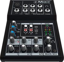Mackie mixer Mix5