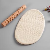 1 vnt. medžio masyvo molio įrankiai - medinis kočėlas, molio spaudos lazdelė, spausdinimo lazdelė, didelio ploto reljefinė forma stone pattern