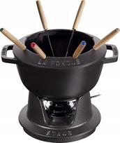 Emaliuotas ketaus fondiu rinkinys STAUB, 2,35 l, juodas, iki 6 asmenų