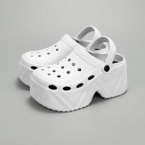 Fashion Women Platform Slippers Flower DIY Garden Clogs Summer Shoes Woman Thick Bottom Soft EVA High Heel Sandals Girls Beach Slides 36-37 balta