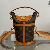[Pre-Owned] Duffle Classic Monogram S-Lock Detachable Shoulder Strap Coated Canvas Leather - Very Good #1G9ZDQ3 ONE SIZE