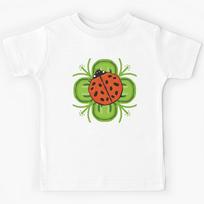 Cute Ladybug on a Four Leaf Clover, Cartoon Style Design Kids T-Shirt 140