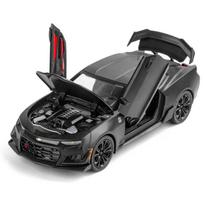 1/24 Chevrolet Camaro lydinio liejimo Camaro sportinio automobilio modelis Žaislinė transporto priemonė Garso ir šviesos imitacija Atitraukiama Kolekciniai žaislai Vaikams Dovanos juoda