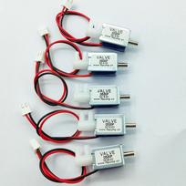 Mikro plastiko mini elektrinis solenoidinis vožtuvas guminis mini dydžio mikro oro srauto valdymo vožtuvas 24V DC Atidėtas išmetimo vožtuvas 3.7V