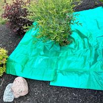 Garden Cleanup Landscape Pruning Tarp with 12 inch Holefor Fast Collection China Mainland