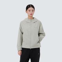 [Snowpeak] 2L Women's Titanic Windbreaker Mint Khaki (S25FWTWB31) 85(S)