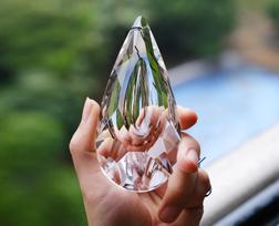 12cm Crystal Prism Window Area Hanging Ornament Suncatcher Vibrant Crystal Multifaceted Prism Rainbow Maker Christmas Home Decor gryna