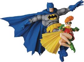 Medicom Toy MAFEX No. 139 Batman Blue Version & Robin The Dark Knight Returns Action Figures, Approximately 160mm110mm Tall, Pre-painted