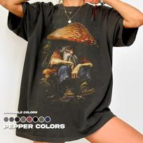 Comfort Colors Mushroom Wizard T-Shirt, Trippy Retro 90s Graphic Tee L
