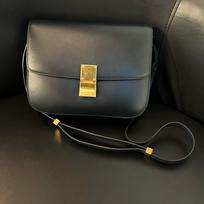 [Pre-Owned] Classic Box Polished Gold Buckle Leather Tofu Bag Shoulder Bag Crossbody Bag Medium - Excellent #1NKWLYV ONE SIZE