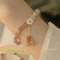 Sweet Vintage Pearl Lily Tulip Flower Bracelet for Women Fashion Cute Tassel Peach Pendant Bracelets Aesthetic Jewelry