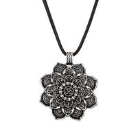 Pretty Yoga Mandala Pendant Necklace Tibetan Buddhist All-match Gift for Mothers 1